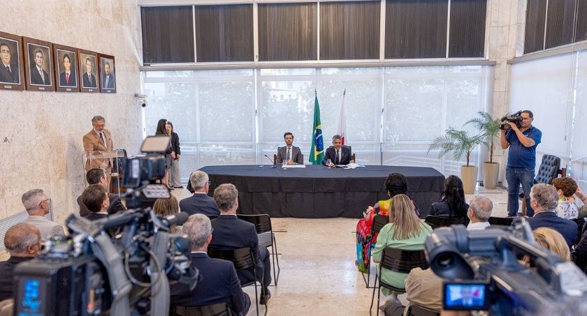 Convênio objetiva promover conscientização dos eleitores sobre importância da democracia