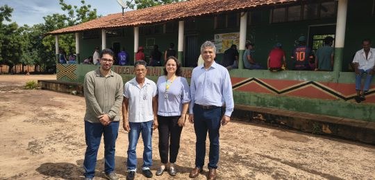 Juiz André Reis, Cacique Agenor, Lara Ferreira e desembargador Carlos Henrique Perpétuo Braga