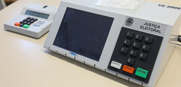 Foto d eurna eletrônica modelo 2008