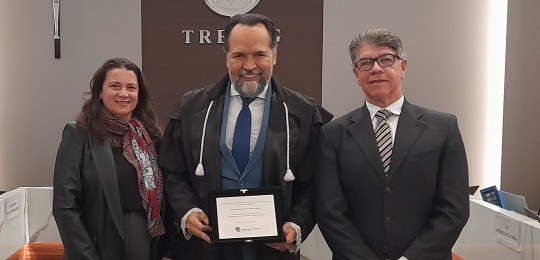 Sandra Freire, desembargador Ramom Tácio e juiz Carlos Donizetti