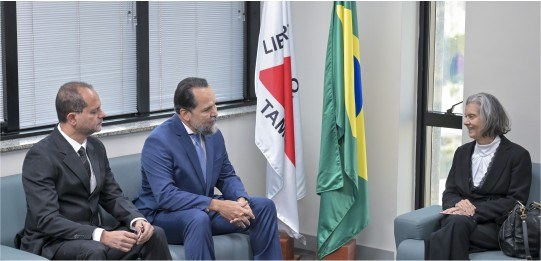 Desembargadores Júlio Lorens e Ramom Tácio, ministra Cármem Lúcia