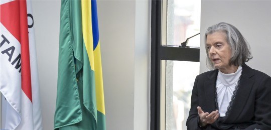 Desembargadores Júlio Lorens e Ramom Tácio, ministra Cármem Lúcia