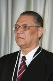 Nilo Schalcher Ventura - ex-presidente do TRE-MG