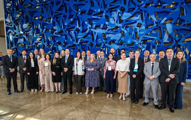 Foto dos diretores gerais dos Tribunais no 84º Coptrel