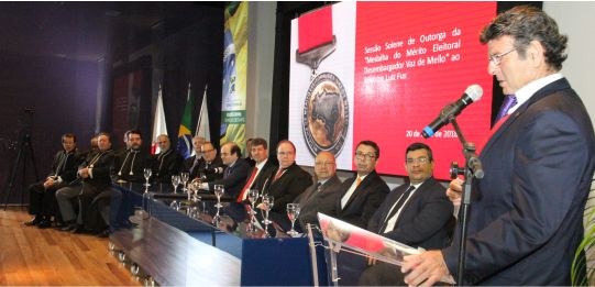 Palestra do ministro Luiz Fux no 2º Fórum Brasileiro de Direito Eleitoral, em 20/04/2018, em Bel...