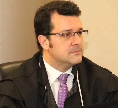 Juiz Ricardo Torres Oliveira.