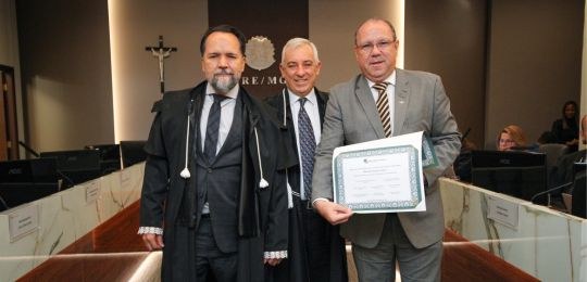 TRE-MG-moção-CDL Entrega da moção de agradecimento para o CDL/BH