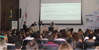 TRE-MG terceiro-turno-lara Projeto 3º turno. Palestra da Lara Ferreira.