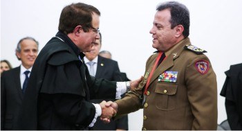 Entrega de Medalha do Mérito Eleitoral à Polícia Militar de Minas Gerais em 11/06/2019.